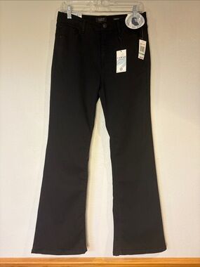 NWT Curve Appeal high rise flare stretch jeans tummy control 8/29 black
